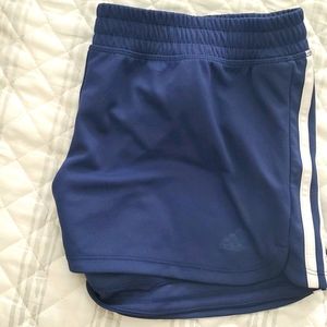 Adidas running 🏃🏿‍♀️ shorts